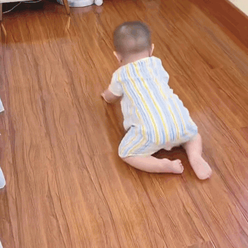 SmileSteps - Soft, Safe, and Smiling Knee Pads for Your Baby’s First Steps